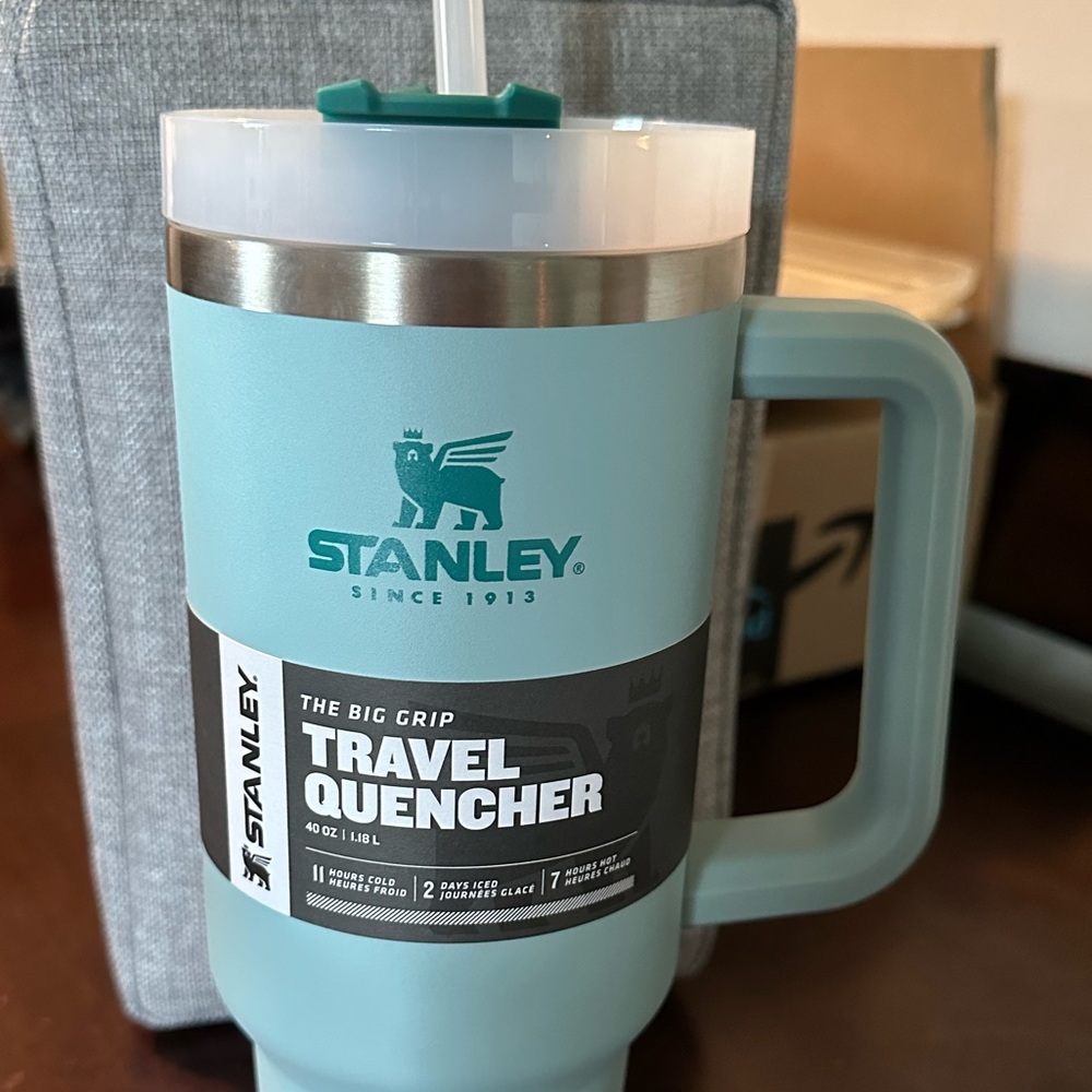 Sea foam Stanley